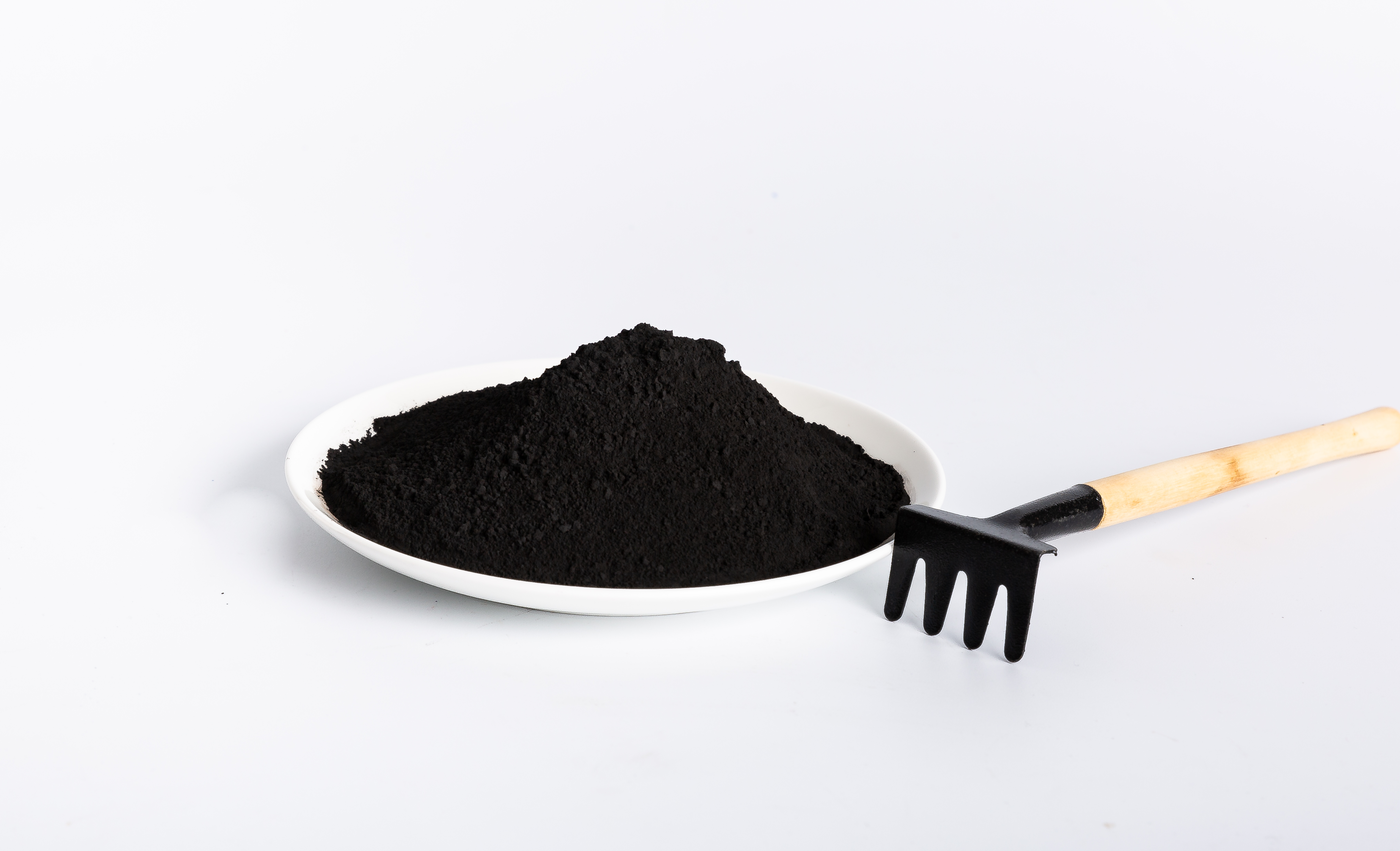 電解二氧化錳在電池行業(yè)的用途和優(yōu)勢有哪些