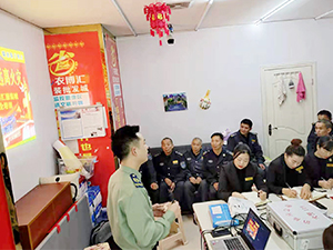 衣博汇绵阳店组织消防安全培训