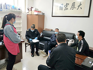 卫生监督部门对云梦店进行复工安全检查