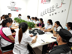 湖北片区区域经理完成第一轮巡店工作