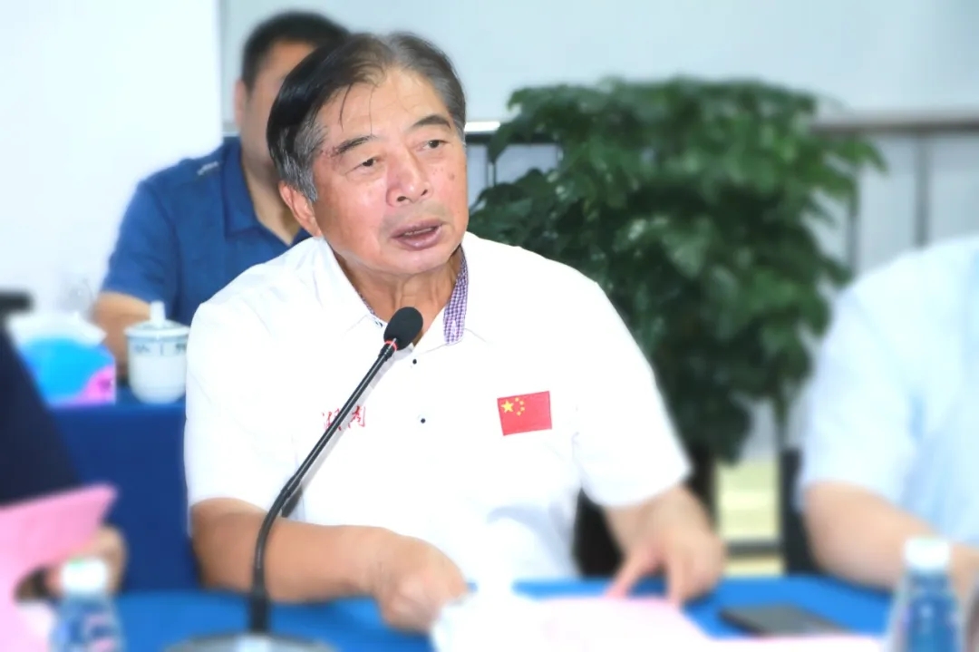 校友总会会长陶立坚,中南大学长沙校友会会长,原长沙市市长杜远明率