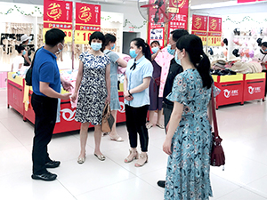 工商局领导莅临云梦店指导工作