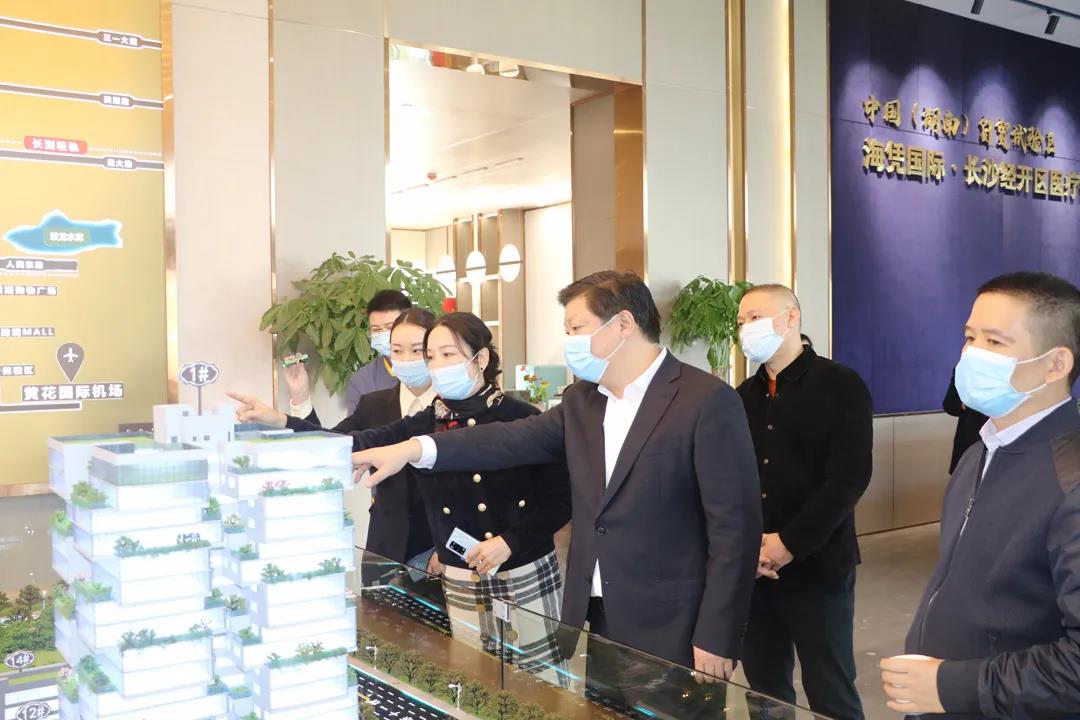 付旭明书记一行莅临J9九游官方网站长沙经开区园调研