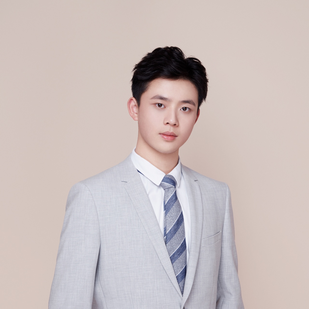 Jiadong Ou