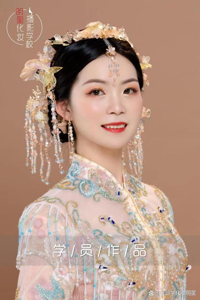 全国前十化妆培训学校(全国十大化妆学校)