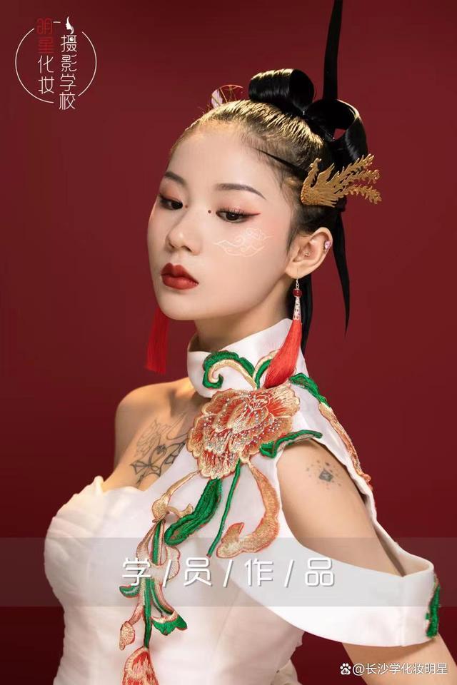 长沙化妆培训学校学习(长沙化妆培训学习)