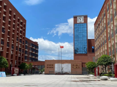 从起点眺望未来｜益阳万源明达高级中学青年教师成长笔记