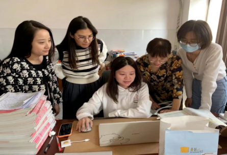 教研同行 ，“英”你精彩——记益阳万源明达高级中学英语教研组系列活动