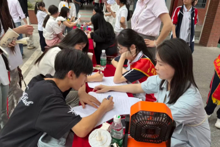 走进益阳万源明达高级中学，共赴一场成长之约