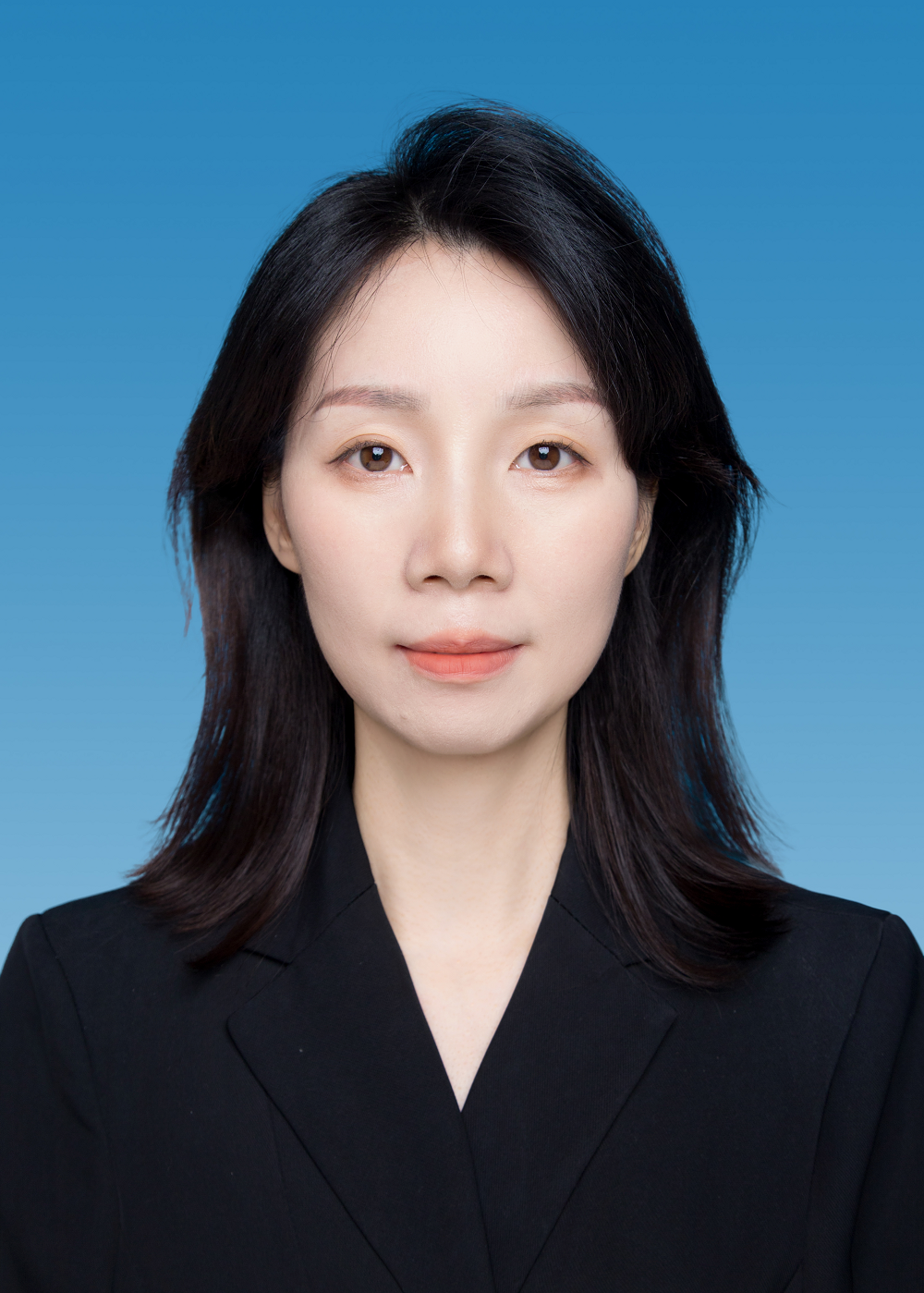 骆鲜