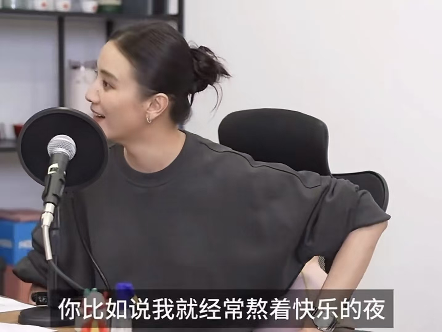 熬夜后心脏突突跳？医生大实话：只需动一个念头，风险降低一半